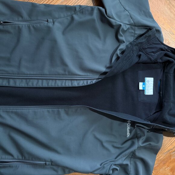 Columbia Softshell Jacket Large - Picture 3 of 4